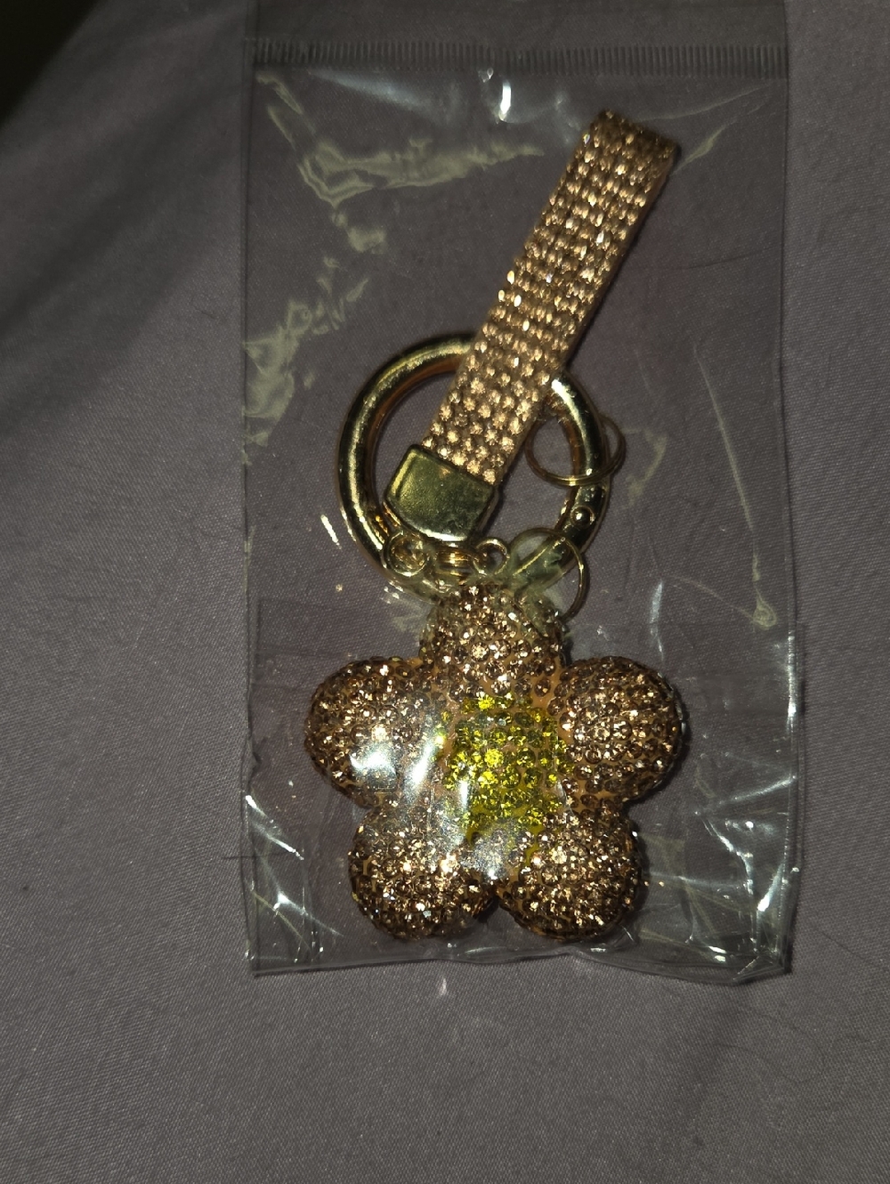 Sparkling Flower Keychain - Rose Gold with Yellow Center